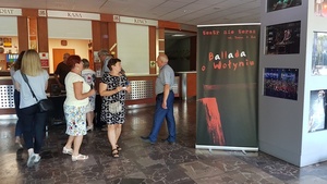 Spektakl „Ballada o Wołyniu” Teatru Nie Teraz. Fot. Marta Szczesiak-Ślusarek