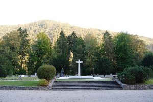 Główny pomnik ku czci pomordowanych w obozie Ebensee