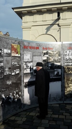 Otwarcie wystawy „Wypędzeni 1939... Deportacje obywateli polskich z ziem wcielonych do III Rzeszy” w Odwachu, Poznań 27 października 2016