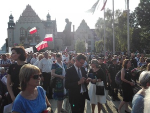 Uroczystość główna na placu Mickiewicza