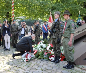 Uroczystości pod Pomnikiem Polskiego Państwa Podziemnego i Armii Krajowej