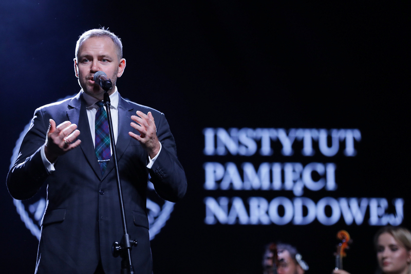 Koncert „Odyssea”, zwieńczający Wielkopolski Kongres Pamięci Narodowej – 19 czerwca 2024. Na zdj. prezes IPN dr Karol Nawrocki. Fot. Mikołaj Bujak (IPN)