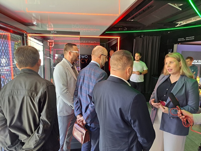 Mobilny Przystanek Historia Przyszłości w Sławie. Fot. Marta Sankiewicz (IPN)