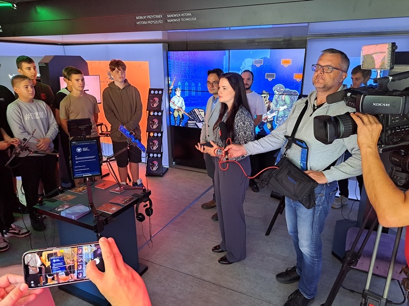 Mobilny Przystanek Historia Przyszłości w Sławie. Fot. Marta Sankiewicz (IPN)