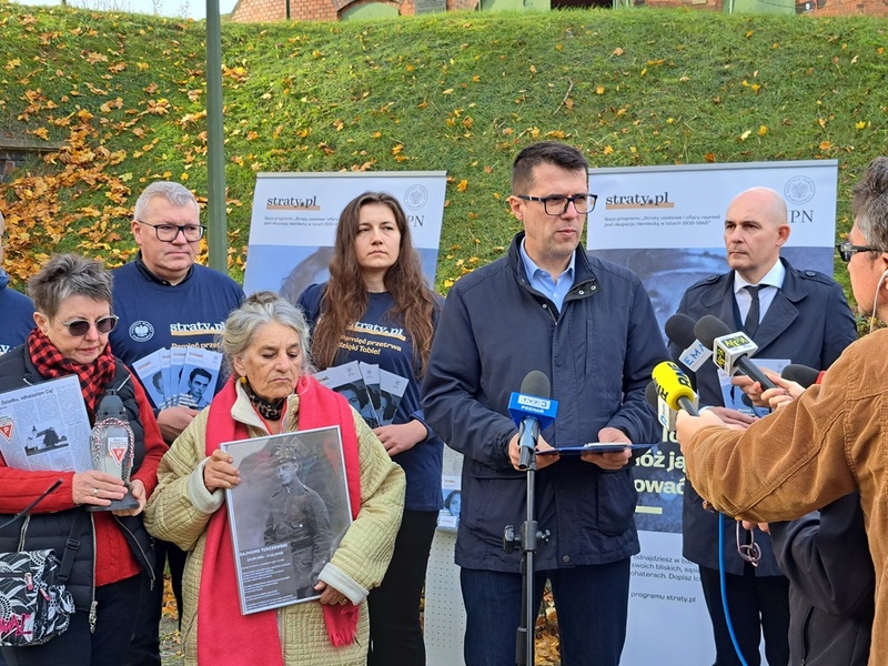 Konferencja prasowa na temat projektu IPN „Straty osobowe i ofiary represji pod okupacją niemiecką w latach 1939–1945” – Poznań, 31 października 2024. Fot. Marta Sankiewicz (IPN)