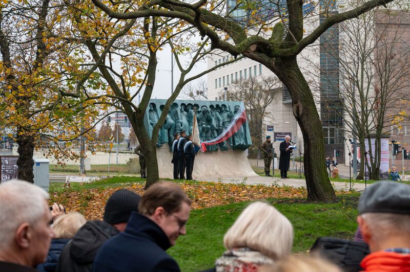 Odsłonięcie Pomnika Wypędzonych Wielkopolan. Fot. Urząd Miasta Poznania