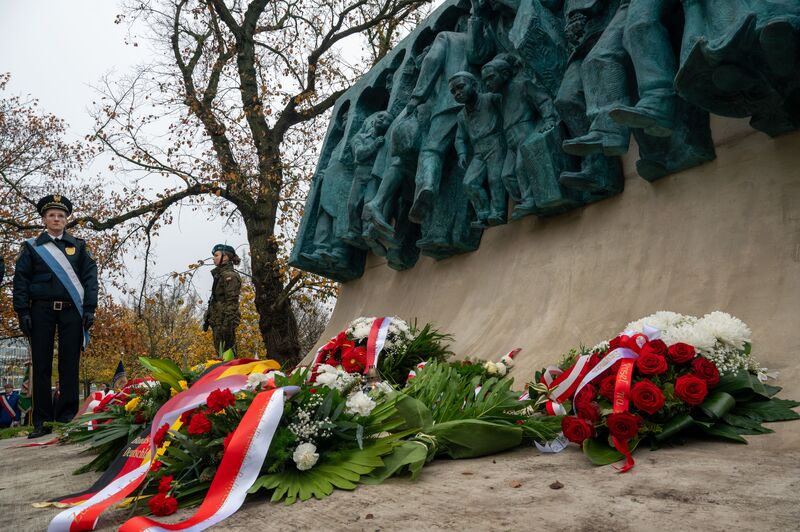 Odsłonięcie Pomnika Wypędzonych Wielkopolan. Fot. Urząd Miasta Poznania