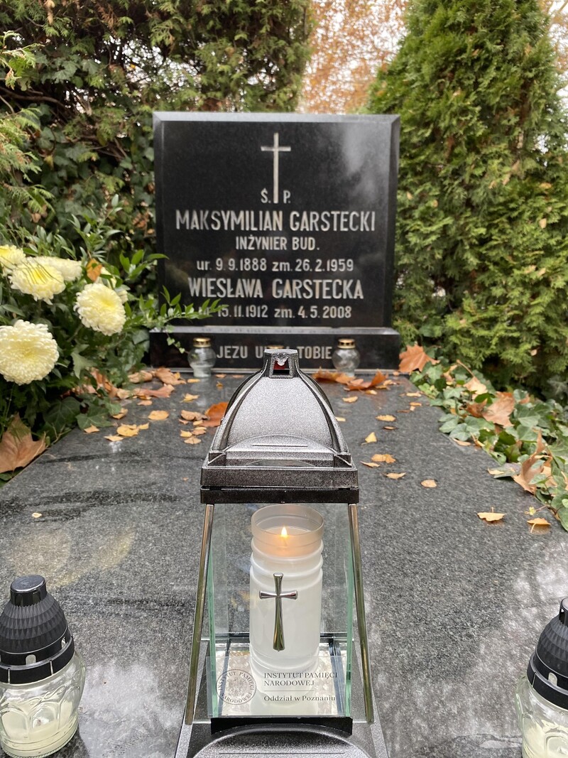 Odsłonięcie tablicy informacyjnej upamiętniającej działacza niepodległościowego inż. Maksymiliana Garsteckiego