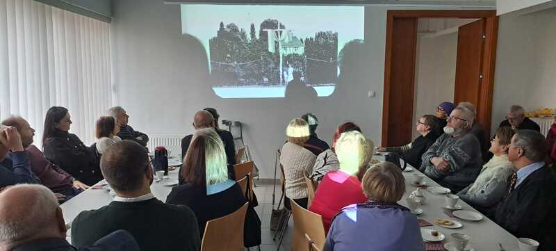 Odsłonięcie tablicy informacyjnej upamiętniającej działacza niepodległościowego inż. Maksymiliana Garsteckiego