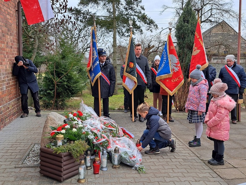 Uroczystość odsłonięcia tablicy poświęconej Powstańcom Wielkopolskim – Łomnica, 10 lutego 2025