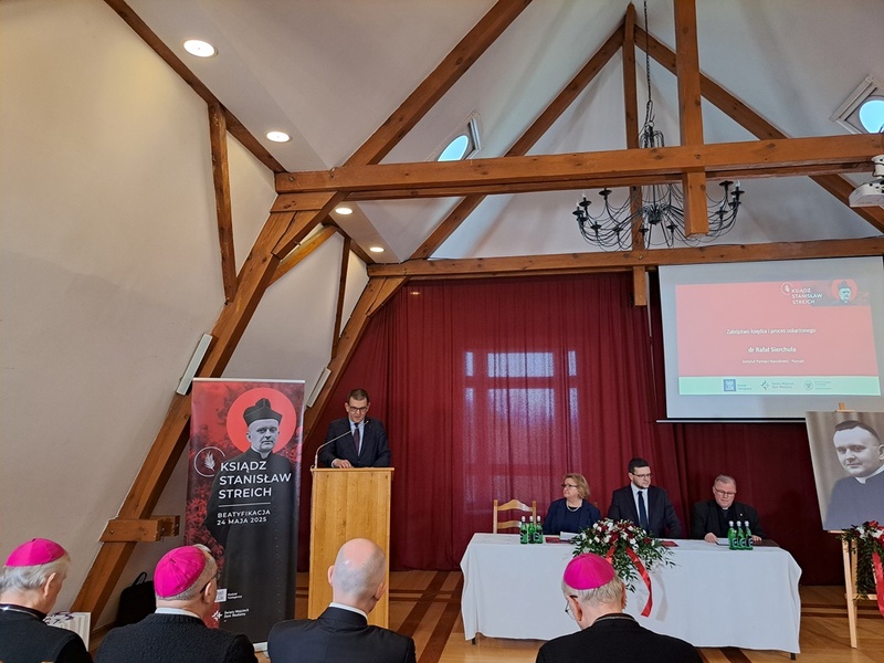 Sympozjum „Ks. Stanisław Streich – duszpasterz i męczennik”. Fot. Marta Sankiewicz (IPN)