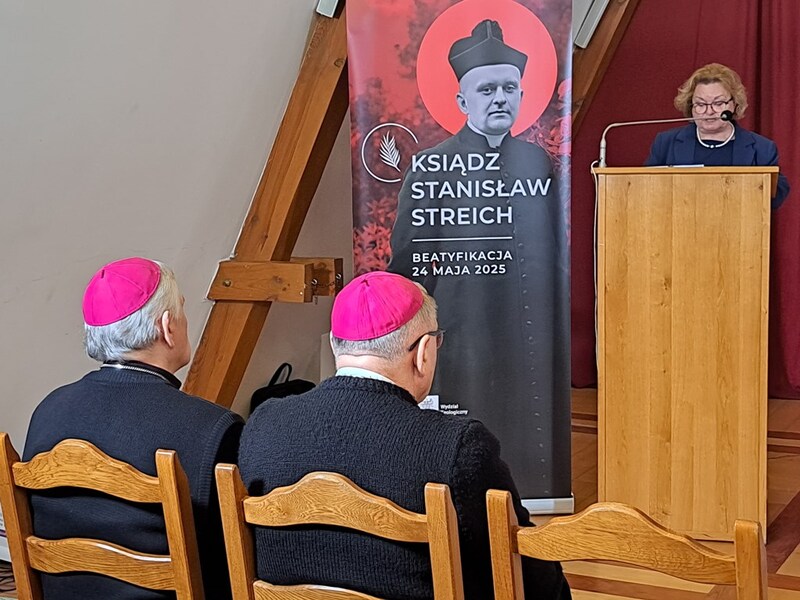 Sympozjum „Ks. Stanisław Streich – duszpasterz i męczennik”. Fot. Marta Sankiewicz (IPN)