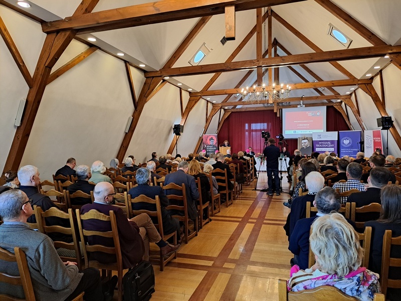 Sympozjum „Ks. Stanisław Streich – duszpasterz i męczennik”. Fot. Marta Sankiewicz (IPN)