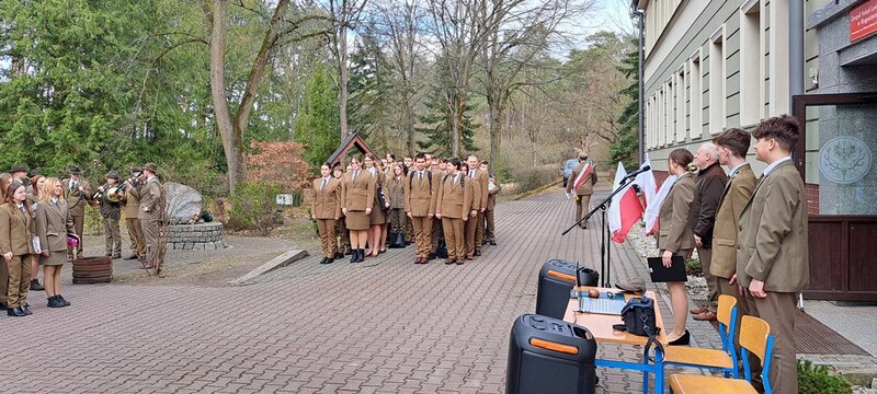 Odsłonięcie tablicy upamiętniającej organizację „Promień Wolności” 1956–1957 – Rogoziniec, 3 marca 2025
