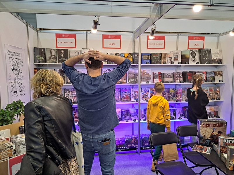 Wydawnictwo IPN na Poznańskich Targach Książki. Fot. Marta Sankiewicz (IPN)