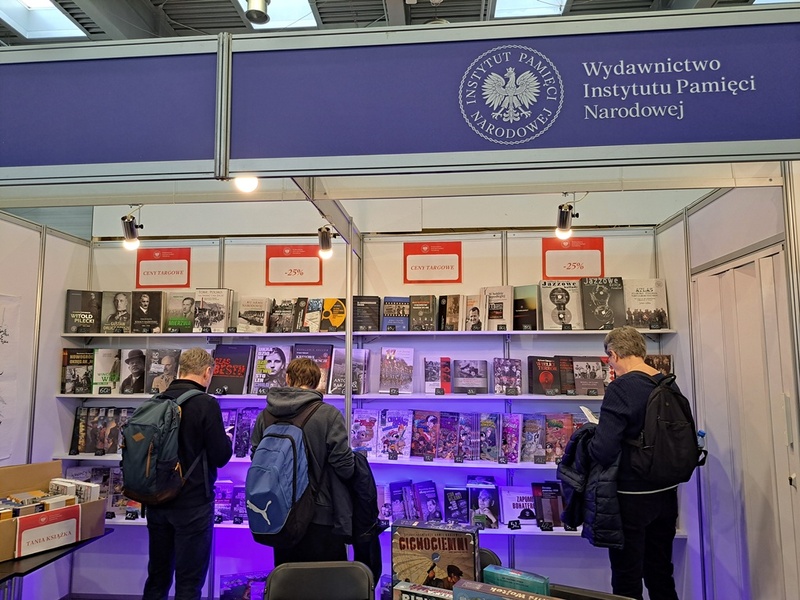 Wydawnictwo IPN na Poznańskich Targach Książki. Fot. Marta Sankiewicz (IPN)