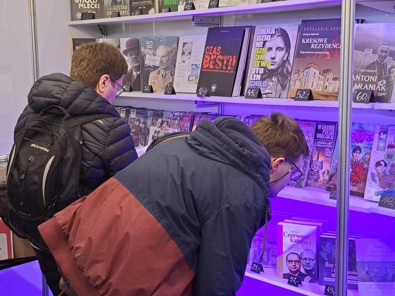 Wydawnictwo IPN na Poznańskich Targach Książki. Fot. Marta Sankiewicz (IPN)