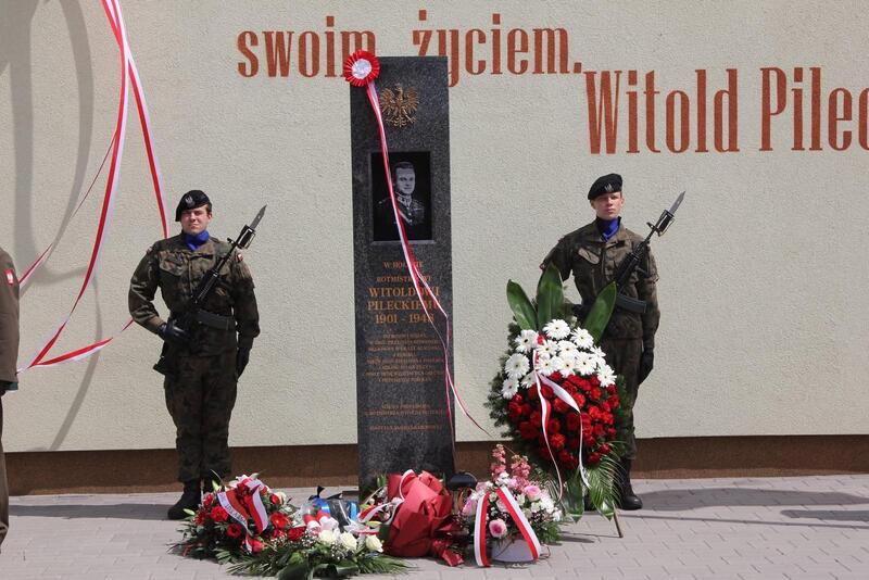 Uroczystość odsłonięcia pomnika rotmistrza Witolda Pileckiego – Gościeszowice, 21 maja 2025