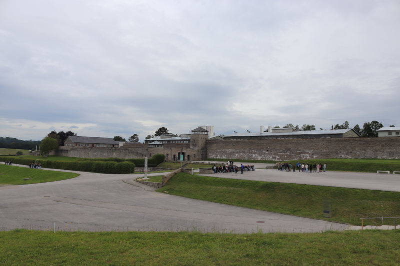 Widok na Miejsce Pamięci Mauthausen. Fot. Marta Szczesiak-Ślusarek (IPN)
