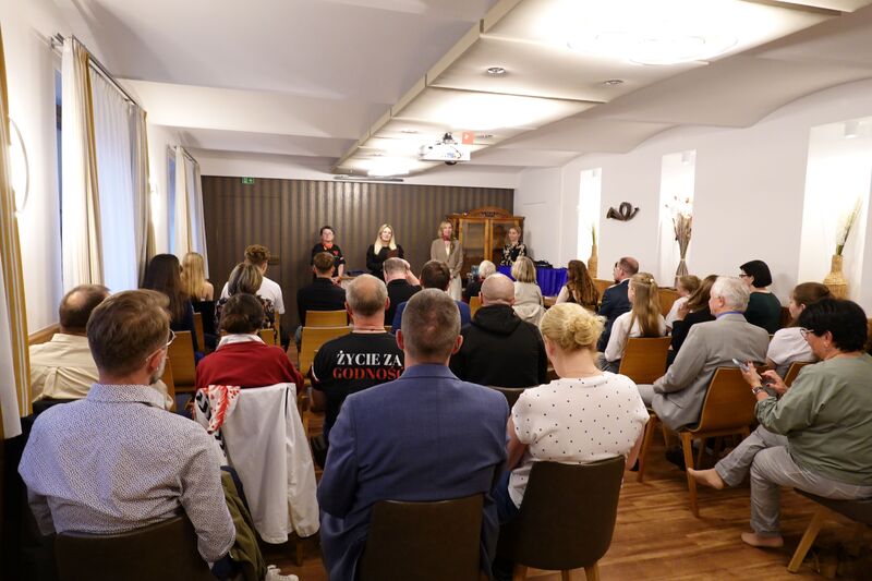 Uroczysta gala wręczenia nagród w konkursie IPN Sztafeta pamięci. Losy mojej rodziny w czasie II wojny światowej. Fot. Tomasz Cieślak (IPN)
