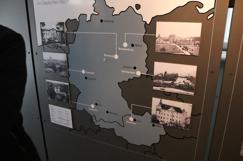 Wystawa stała w Miejscu Pamięci i Edukacji Zamku Hartheim. Fot. Tomasz Cieślak (IPN)