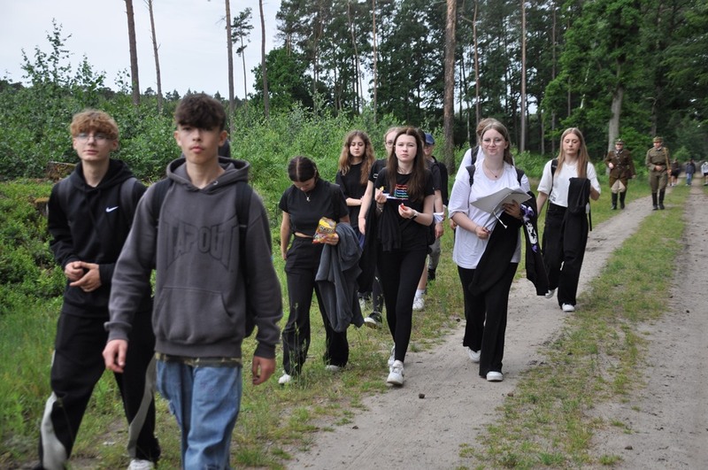 IX Rajd Szlakiem Żołnierzy Wyklętych w Lasach Taczanowskich 2025. Fot. Tomasz Cieślak IPN