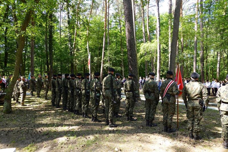 Uroczystości patriotyczne przy Kwaterze Siedmiu Grobów