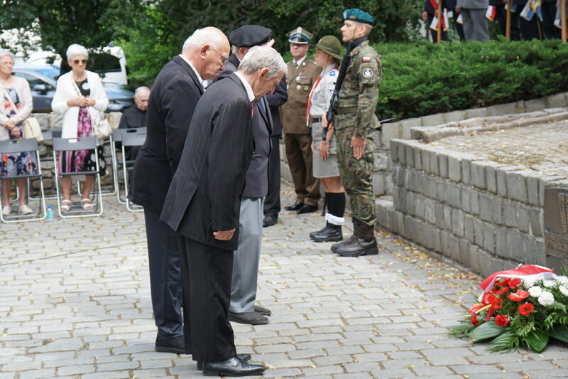 Uroczystość przy Pomniku Poległych w Powstaniu Poznańskim 28-30 Czerwca 1956 r. Fot. Wielkopolskie Muzeum Niepodległości