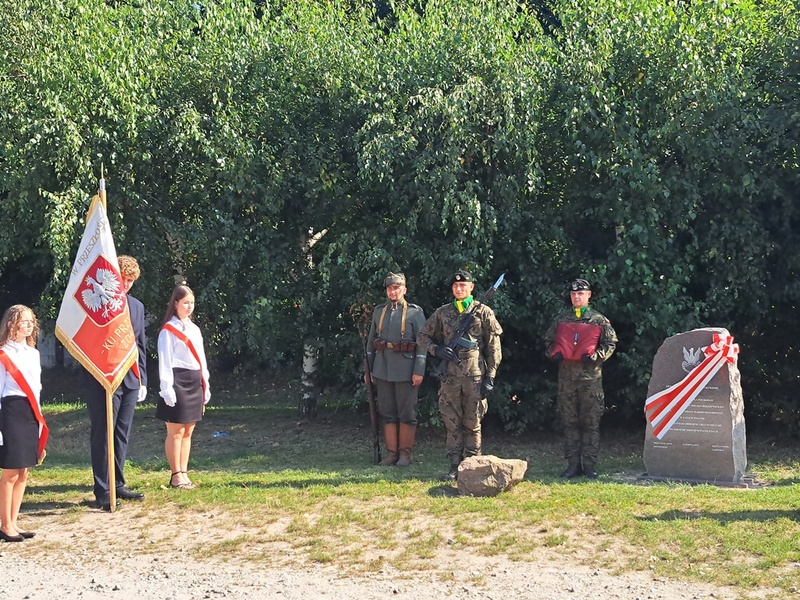 Uroczystość odsłonięcia tablicy upamiętniającej gen. Mieczysława Bukowieckiego