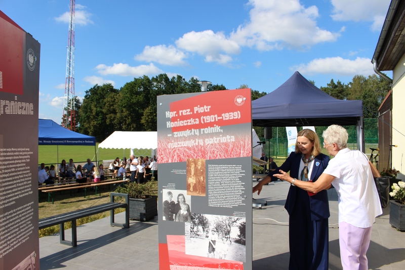 Upamiętnienie ppor. Piotra Konieczki. Fot. Marta Sankiewicz IPN