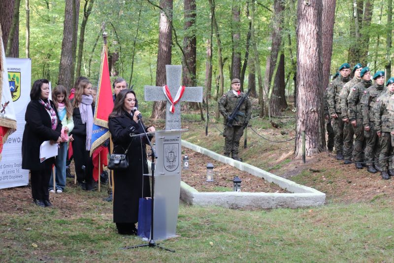 VII Marsz Pamięci w Lasach Palędzko-Zakrzewskich. Fot. Dawid Buczkowski (IPN)