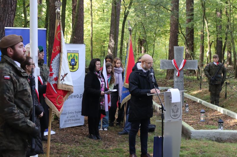 VII Marsz Pamięci w Lasach Palędzko-Zakrzewskich. Fot. Dawid Buczkowski (IPN)