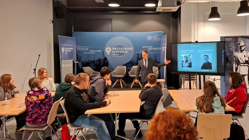 Pierwsze warsztaty w ramach konkursu „Silni Polską!”