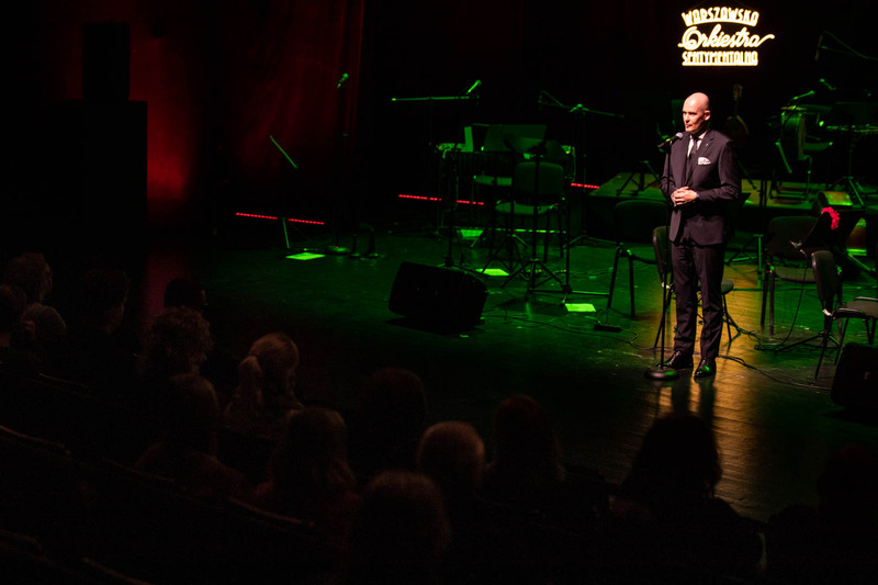 Koncert kolęd w wykonaniu Warszawskiej Orkiestry Sentymentalnej i Orkiestry Świętego Marcina. Fot. Jakub Krzyżanowski