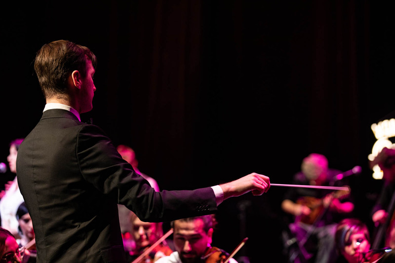 Koncert kolęd w wykonaniu Warszawskiej Orkiestry Sentymentalnej i Orkiestry Świętego Marcina. Fot. Jakub Krzyżanowski