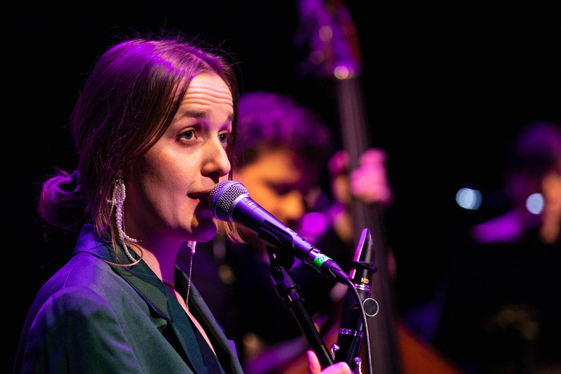 Koncert kolęd w wykonaniu Warszawskiej Orkiestry Sentymentalnej i Orkiestry Świętego Marcina. Fot. Jakub Krzyżanowski