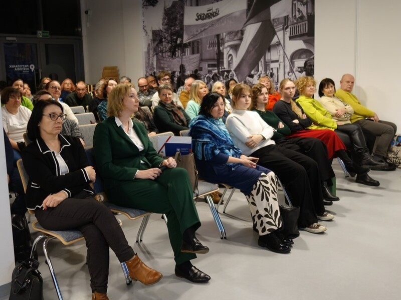 Prezentacja materiałów edukacyjnych dotyczących Powstania Wielkopolskiego 1918-1919. Fot. Julia Moszczyńska