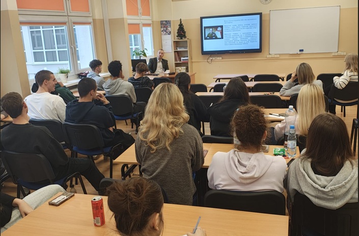 Fot. Liceum Ogólnokształcące Mistrzostwa Sportowego im. Poznańskich Olimpijczyków w Poznaniu