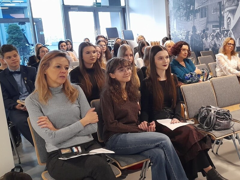 XII Ogólnopolski konkurs recytatorski „W kręgu poezji i prozy lagrowej więźniarek KL Ravensbrück im. Wandy Półtawskiej”. Fot. Marcin Podemski