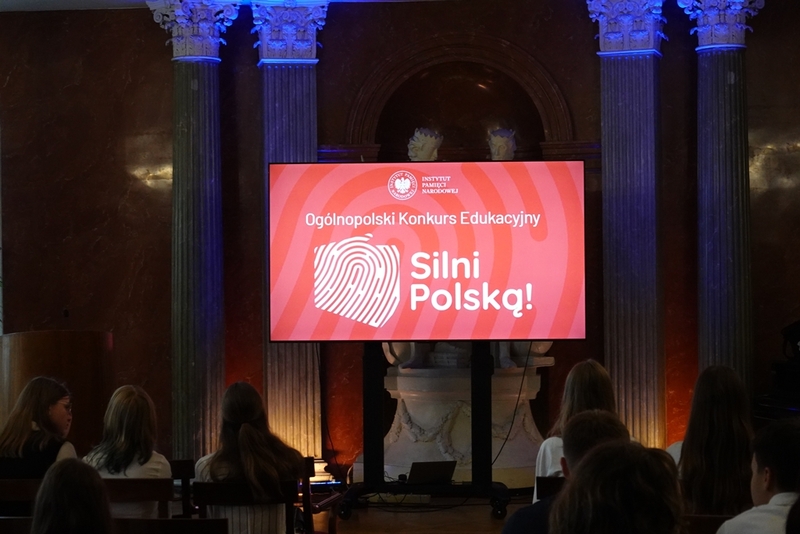 Gala regionalna konkursu „Silni Polską!”. Fot. Dawid Buczkowski (IPN)