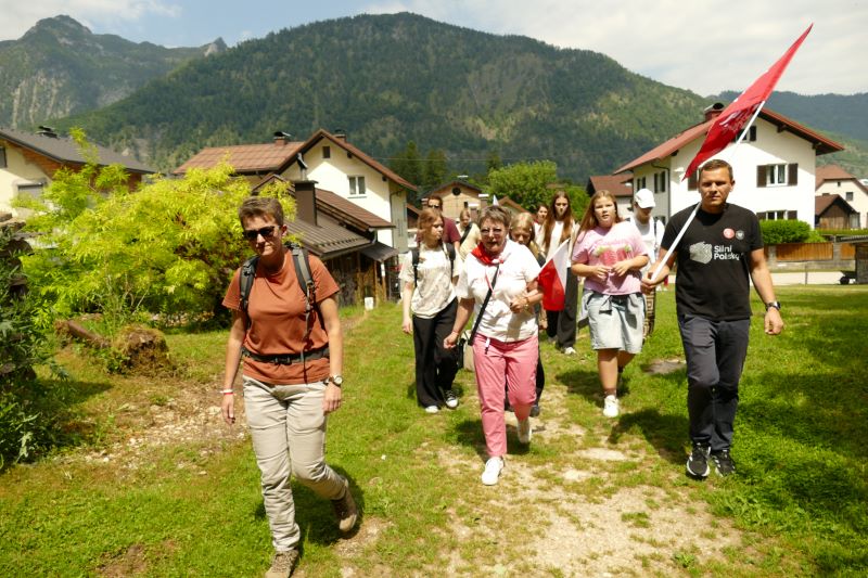 Droga do sztolni budowanych przez więźniów KL Ebensee. Fot. Tomasz Cieślak (IPN)