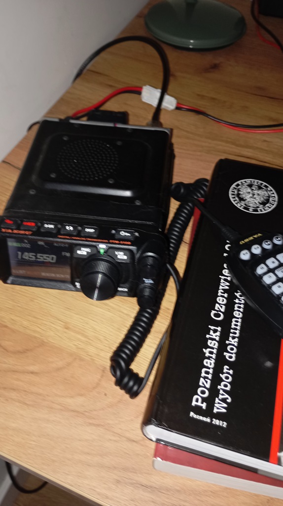 Radiostacja pracująca pod znakiem SP56POZNAN na pasmach UKF. Fot. Witold Sobócki