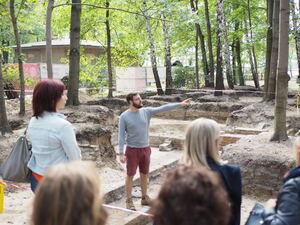 Archeolog Wojciech Samól opowiada o wykopaliskach na terenie Westerplatte
