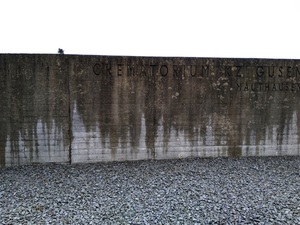 Mur okalający Memorial Gusen. Fot. Anna Chmielewska-Metka
