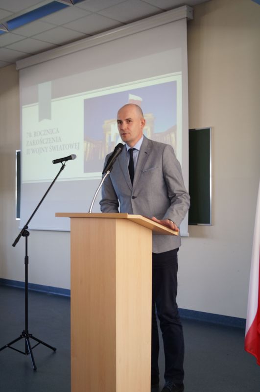 dr Rafał Reczek dyrektor poznańskiego Oddziału Instytutu Pamięci Narodowej, patron honorowy konkursu