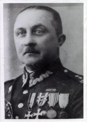 Płk NSZ Edmund Effert, powstaniec wielkopolski, oficer WP, drugi komendant Okręgu IX Poznań NSZ, zamordowany 7 czerwca 1944 w Żabikowie.