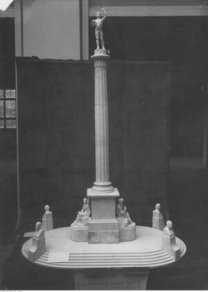 Projekt Pomnika Wolności w Poznaniu, który zwyciężył w konkursie rozstrzygniętym w 1927 r., fot. ze zb. NAC