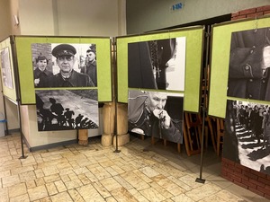 Otwarcie wystawy pt. „Wolsztyńskie Marsze w Fotografii i Rzeźbie” (Fot. Marta Szczesiak-Ślusarek)