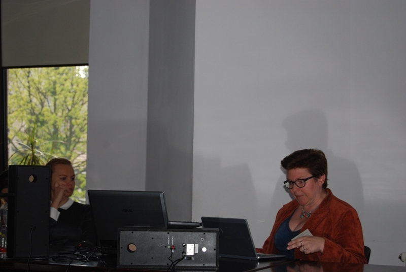 Referat wygłasza Zuzanna Grębecka  