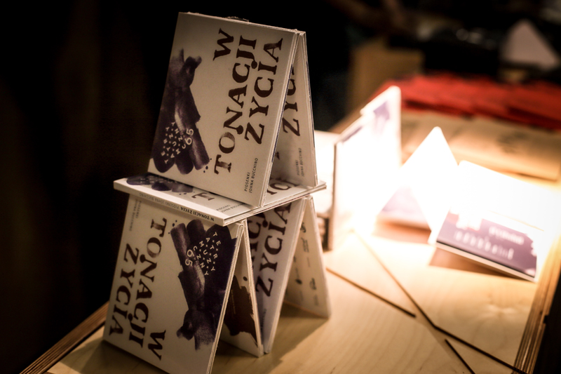 Płyty zawierające utwory z Koncertu Zaduszkowego “W tonacji życia”.